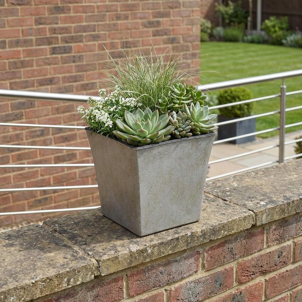 Gray Recycled Plastic Indoor Outdoor Square Pot Planter - 7-inch